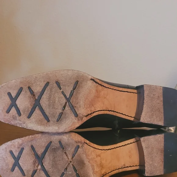 Women's COLE HAAN BLack Leather Ankle Boots - Picture 4 of 7